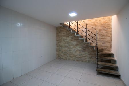 Sala/Cozinha de casa para alugar com 1 quarto, 47m² em Jardim Rosa Maria, São Paulo