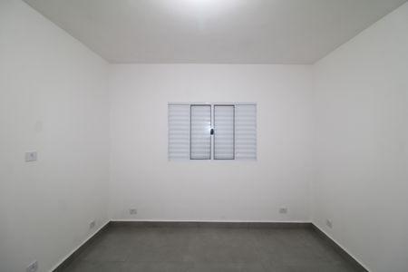 Quarto 1 de casa para alugar com 1 quarto, 40m² em Santa Teresinha, São Paulo