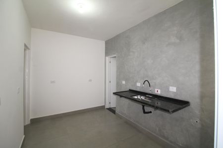 Sala/Cozinha de casa para alugar com 1 quarto, 40m² em Santa Teresinha, São Paulo