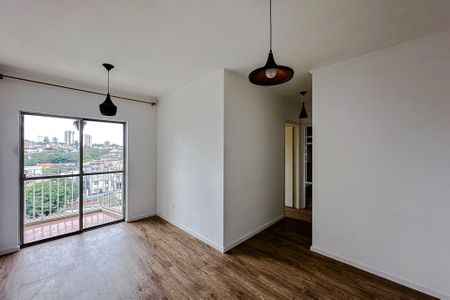 Sala de apartamento para alugar com 2 quartos, 58m² em Vila Bertioga, São Paulo