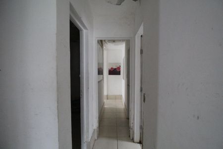 Sala - Corredor de casa para alugar com 4 quartos, 800m² em Taquara, Rio de Janeiro