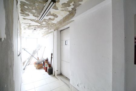 Sala - Corredor de casa para alugar com 4 quartos, 800m² em Taquara, Rio de Janeiro