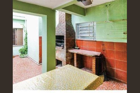 Casa à venda com 3 quartos, 130m² em Campo Belo, São Paulo