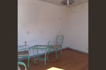 Casa à venda com 3 quartos, 130m² em Campo Belo, São Paulo