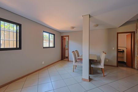 Sala de casa à venda com 3 quartos, 450m² em Alto Caiçaras, Belo Horizonte