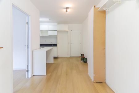 Sala de apartamento para alugar com 1 quarto, 31m² em Vila Sonia, São Paulo