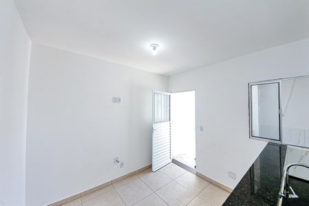 Sala de casa para alugar com 1 quarto, 40m² em Vila Sapopemba, São Paulo