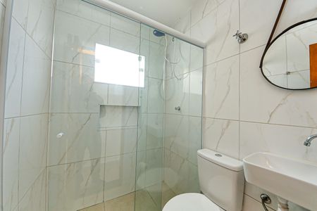 Banheiro de casa para alugar com 1 quarto, 40m² em Vila Sapopemba, São Paulo