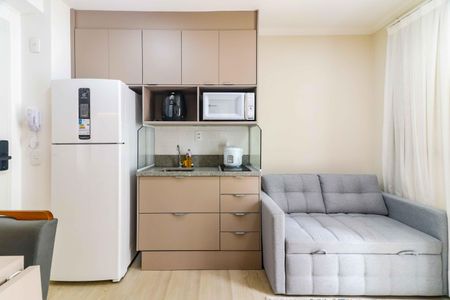 Sala/Cozinha de apartamento para alugar com 1 quarto, 27m² em Vila Butantã, São Paulo