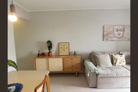 Sala de apartamento para alugar com 3 quartos, 66m² em Industrial Autonomistas, Osasco