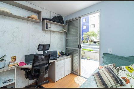 Apartamento à venda com 2 quartos, 90m² em Sagrada Família, Belo Horizonte