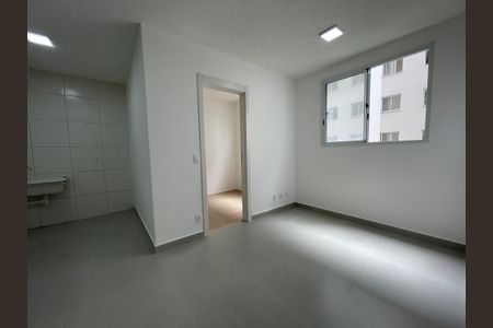 Sala de apartamento para alugar com 2 quartos, 42m² em Jaguaré, São Paulo