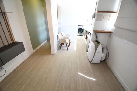 Sala de apartamento à venda com 1 quarto, 32m² em Cambuí, Campinas