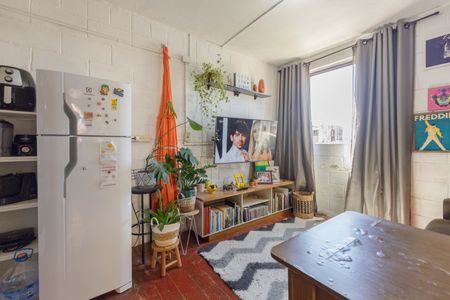 Sala de apartamento à venda com 1 quarto, 47m² em Rubem Berta, Porto Alegre