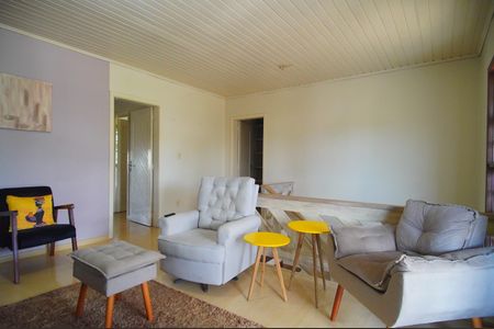 Sala de TV de casa à venda com 5 quartos, 219m² em Petrópolis, Novo Hamburgo