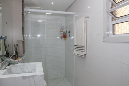 Banheiro de apartamento à venda com 1 quarto, 50m² em Perdizes, São Paulo