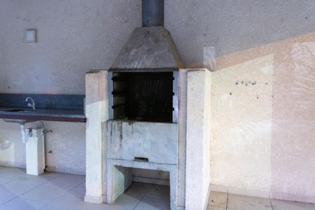 Apartamento para alugar com 44m², 2 quartos e sem vaga Apartamento para alugar com 44m², 2 quartos e sem vagaÁrea comum - Churrasqueira