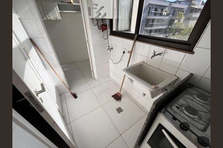 Apartamento para alugar com 160m², 4 quartos e 2 vagas Apartamento para alugar com 160m², 4 quartos e 2 vagasÁrea de Serviço