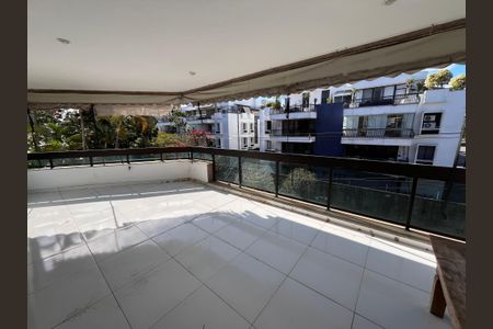 Varanda de apartamento para alugar com 4 quartos, 160m² em Recreio dos Bandeirantes, Rio de Janeiro