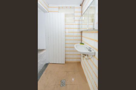 Banheiro de casa para alugar com 1 quarto, 85m² em Minas Brasil, Belo Horizonte