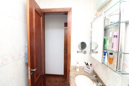 Apartamento para alugar com 126m², 3 quartos e 3 vagasBanheiro da suite