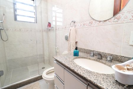 Apartamento para alugar com 126m², 3 quartos e 3 vagasBanheiro social