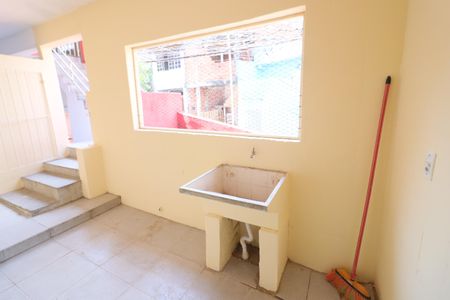 Área de Serviço de casa para alugar com 1 quarto, 40m² em Santo Antônio, Osasco