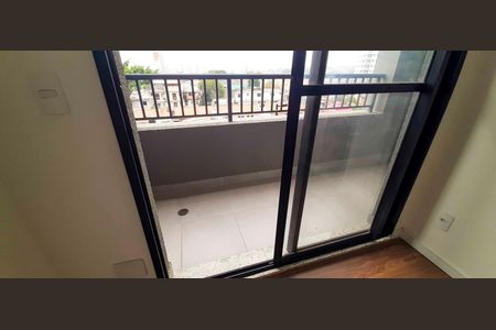 Sacada de apartamento para alugar com 2 quartos, 46m² em Presidente Altino, Osasco