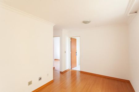 Sala de apartamento à venda com 2 quartos, 47m² em Santa Monica, Belo Horizonte