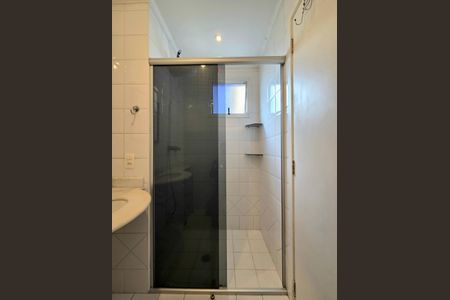 Banheiro de kitnet/studio à venda com 1 quarto, 36m² em Indianópolis, São Paulo