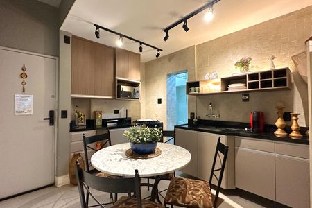 Apartamento à venda com 1 quarto, 51m² em Copacabana, Rio de Janeiro