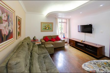 Sala de apartamento à venda com 3 quartos, 80m² em Padre Eustáquio, Belo Horizonte