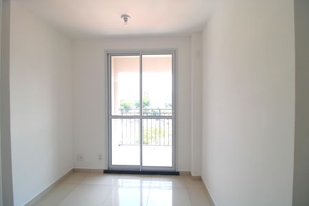 Sala de apartamento para alugar com 2 quartos, 56m² em Jardim Santo Antoninho, São Paulo