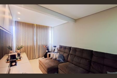 Sala de apartamento para alugar com 3 quartos, 77m² em União, Belo Horizonte