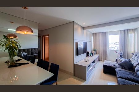 Sala de Jantar de apartamento para alugar com 3 quartos, 77m² em União, Belo Horizonte