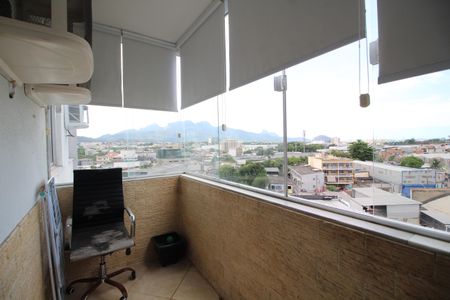 Varanda de apartamento à venda com 2 quartos, 65m² em Taquara, Rio de Janeiro