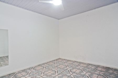 Quarto de casa para alugar com 2 quartos, 45m² em Jardim Bandeirantes (zona Norte), São Paulo