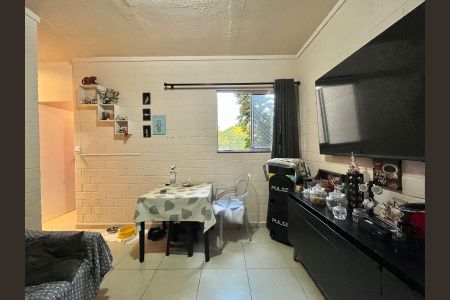 Sala de apartamento à venda com 2 quartos, 47m² em Taquaral, Campinas