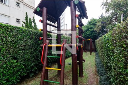 Apartamento à venda com 115m², 3 quartos e 2 vagas Apartamento à venda com 115m², 3 quartos e 2 vagasÁrea comum - Playground