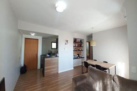 Sala de apartamento à venda com 3 quartos, 83m² em Jardim do Lago, Campinas