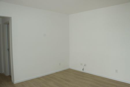 Sala de apartamento para alugar com 2 quartos, 81m² em Parque Esplanada do Embu, Embu das Artes