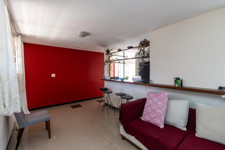 Sala 1 de casa à venda com 2 quartos, 190m² em Alípio de Melo, Belo Horizonte