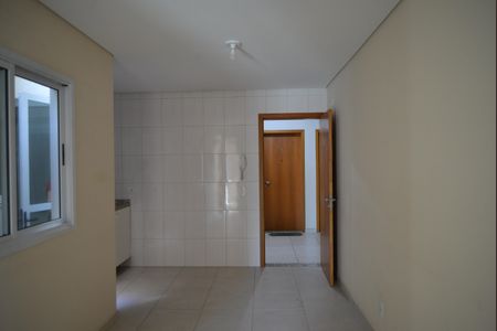 Sala de apartamento à venda com 2 quartos, 45m² em Vila Humaita, Santo André