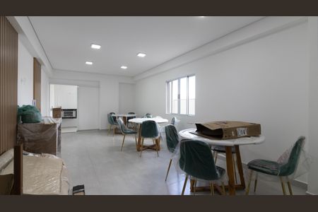 Apartamento para alugar com 35m², 2 quartos e sem vagaÁrea comum - Salão de festas