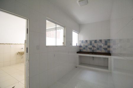 Casa de condomínio para alugar com 60m², 2 quartos e sem vagaCozinha