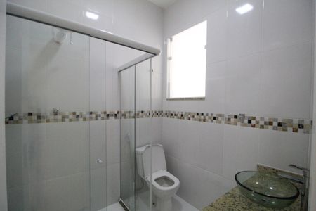 Casa de condomínio para alugar com 60m², 2 quartos e sem vagaBanheiro