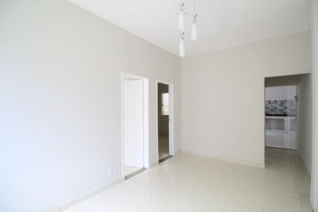 Sala de casa de condomínio para alugar com 2 quartos, 60m² em Freguesia (jacarepaguá), Rio de Janeiro