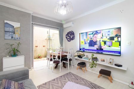 Sala de apartamento à venda com 3 quartos, 75m² em Santana, Porto Alegre