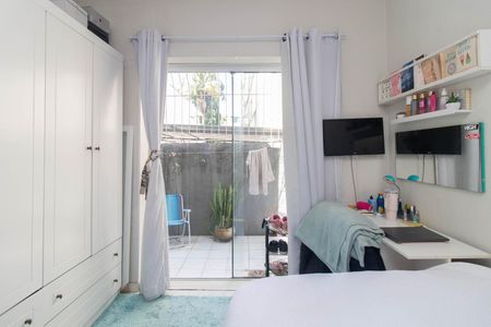 Quarto 2 de apartamento à venda com 3 quartos, 75m² em Santana, Porto Alegre