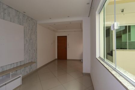 Sala de apartamento para alugar com 2 quartos, 65m² em Vila Camilópolis, Santo André